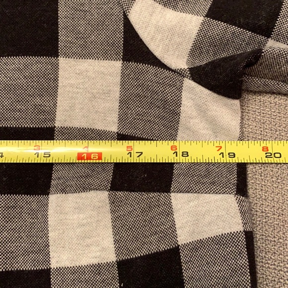 NWOT Crown & Ivy Gingham Black & White Bell Sleeve Top Plaid Checkered Medium - Picture 7 of 11